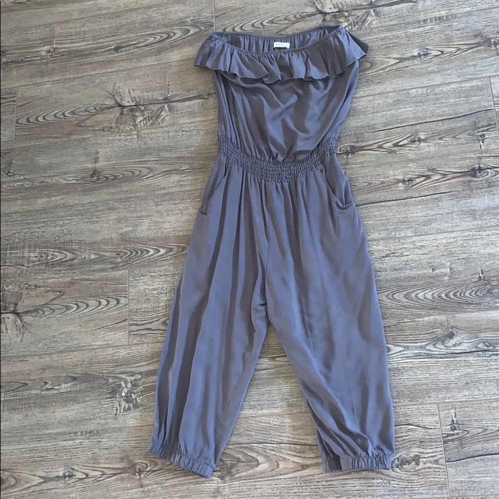 NOBLE U  cropped romper.
